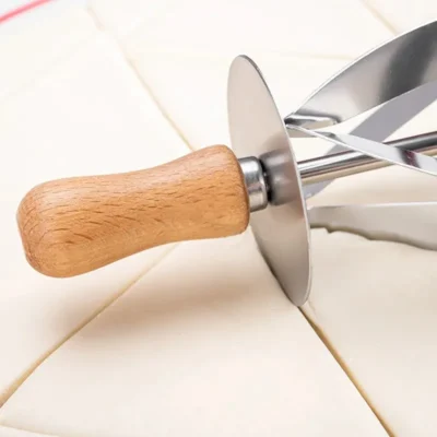 Couteau à pâte à croissant en acier inoxydable – Image 5
